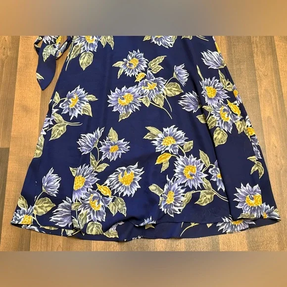 NaNa Blue and Yellow Flutter Sleeve Sundress - Picture 5 of 7